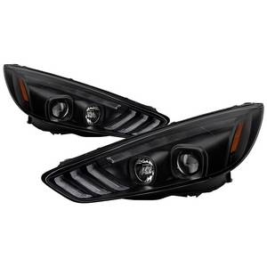 Ford Focus projector headlight | Spyder 