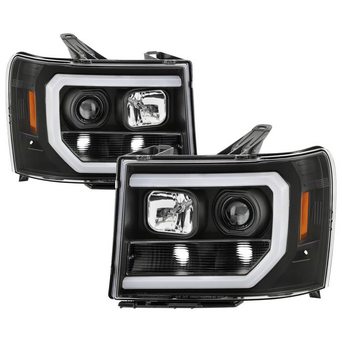 ヘッドライト Spyder 5009456 07 Silverado 1500 HD ClassicのHalo LEDプロジェクターヘッドライトNEW  Spyder 5009456 Halo LED Projector Headlight For 07 Silverado 1500 HD  Classic NEW